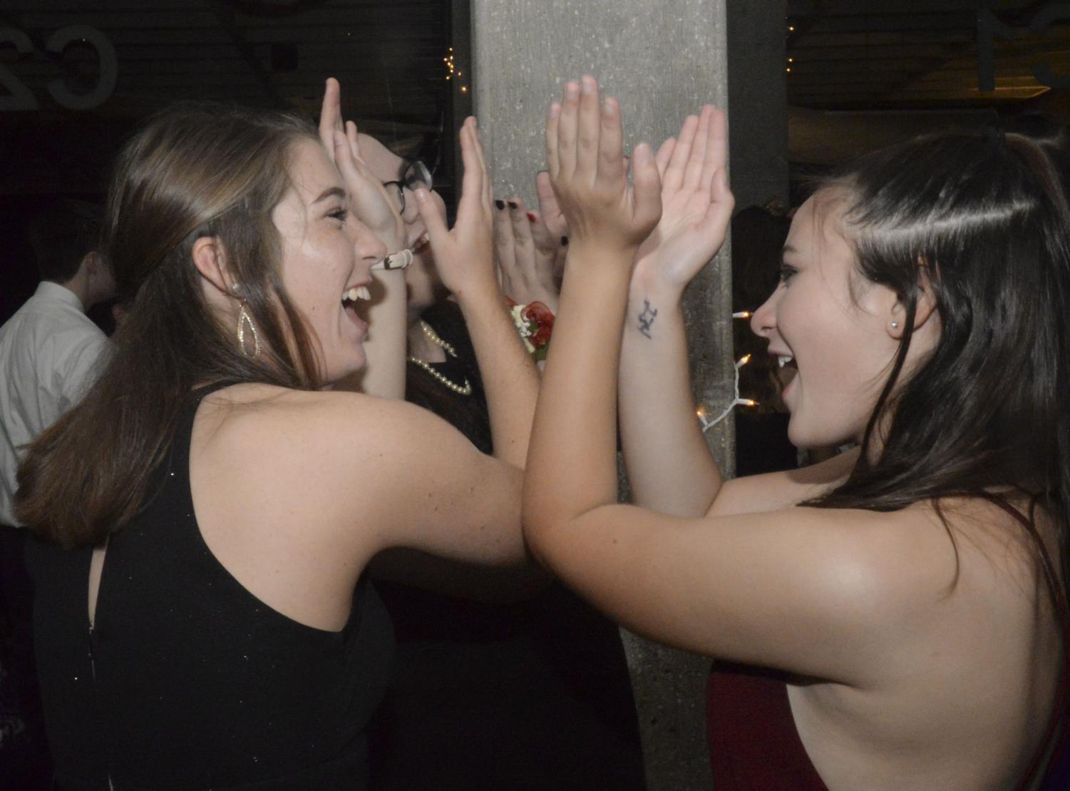 Homecoming Dance Photo Gallery