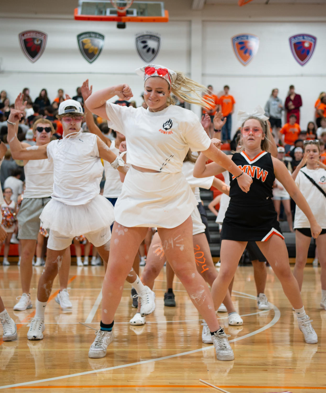 Bonfire (Aug. 31) Photos