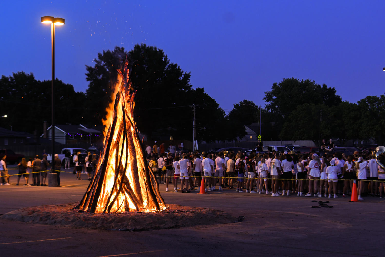 Bonfire (Aug. 31) Photos