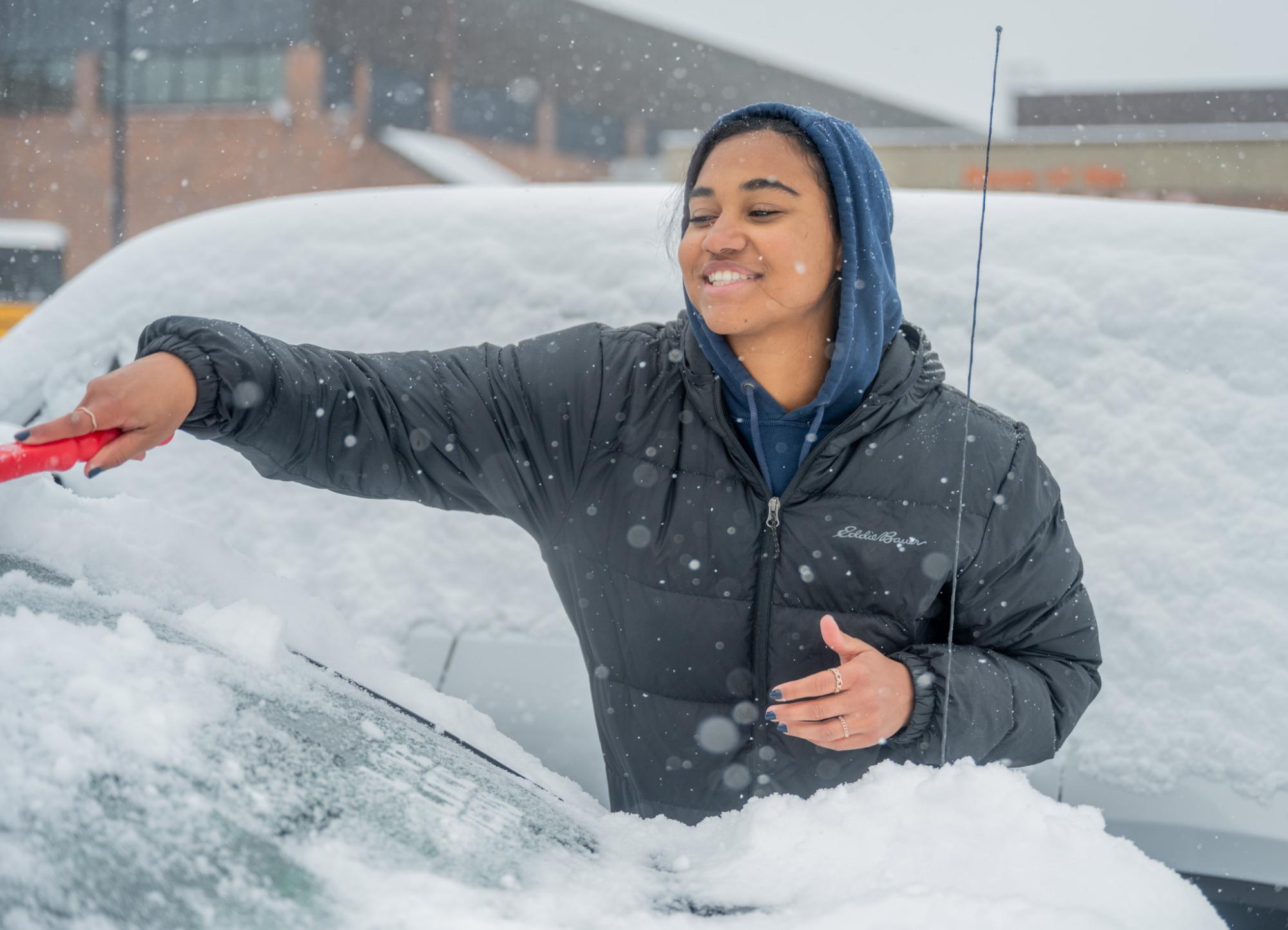 Inclement weather on Dec. 1 leads to first snow related early dismissal in over a decade